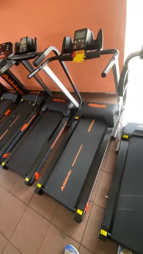 Esteira Ergométrica CLE35