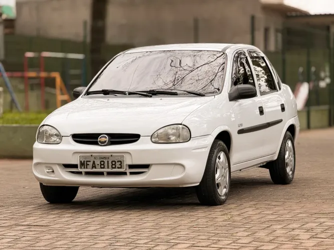 Chevrolet Corsa SED Class.life 1.0/1.0 Flexpower (álcool) 2008