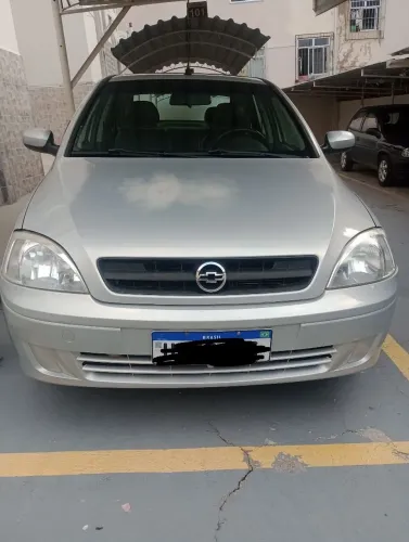 Chevrolet Corsa Sedan 1.8 MPFI Flexpower 8V 4P 2004