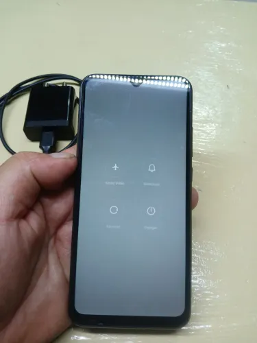 Xiaomi Redmi note 9 carregador original tudo ok