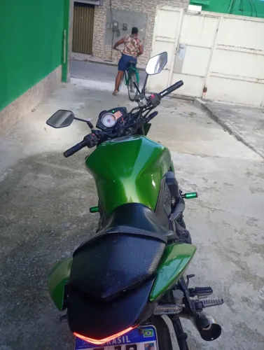 Moto Z750 