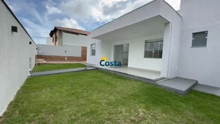 Casa de 3 Quartos com Piscina e Espaço Gourmet no Bairro Filadélfia, Betim Financiamento