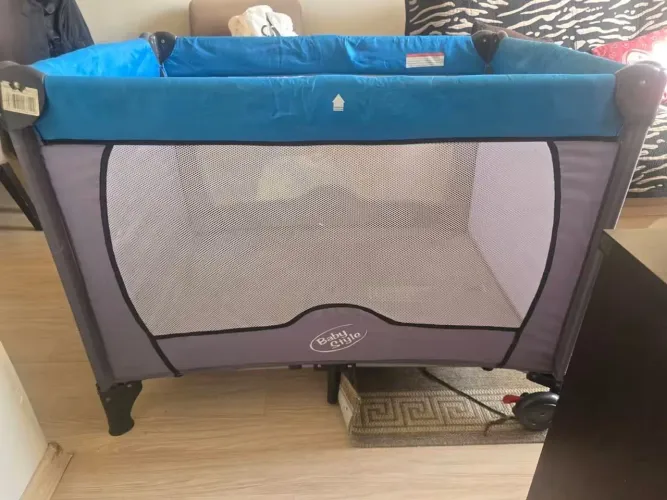 Berço infantil portátil