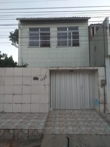 VENDE- SE CASA COM 02 QUARTOS NO MONDUBIM!!! + TERRENO PARA AMPLIAÇÃO