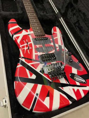 Guitarrra Epiphone frankstrat custom