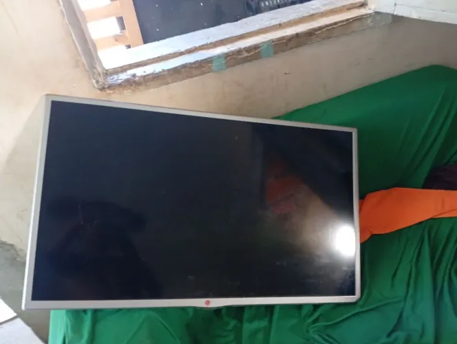 Aceito cartão Tv LG 32 parou de funcionar