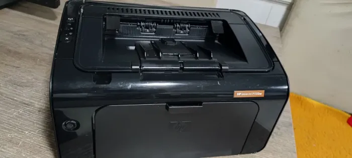 Impressora laser Hp P1102w WIFI ! A QUERRIDINHA DE TODOS !POUCO USO !