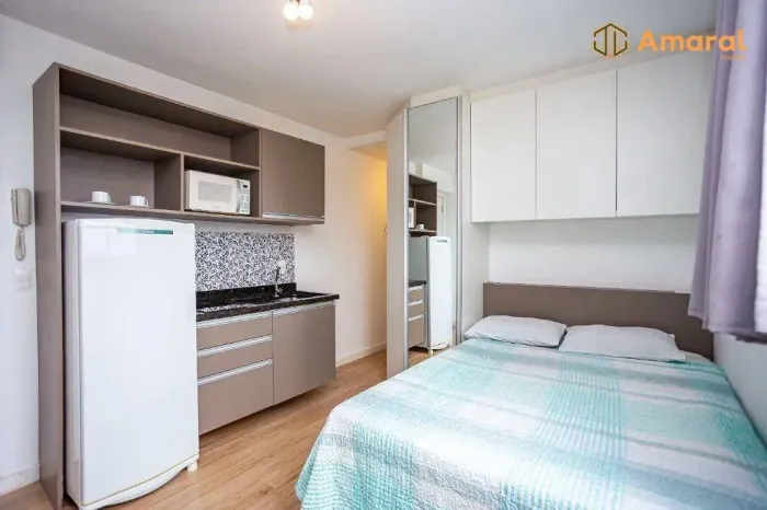 Studio com 1 dormitório para alugar, 17 m² por R$ 2.263,33/mês - Rebouças - Curitiba/PR