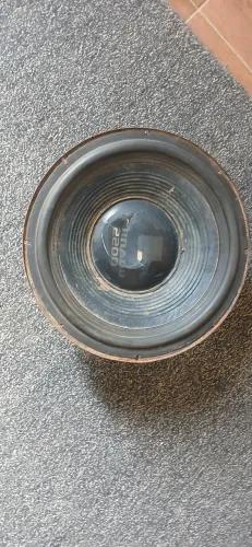 Alto falante usado jbl tornado de 15 polegadas 