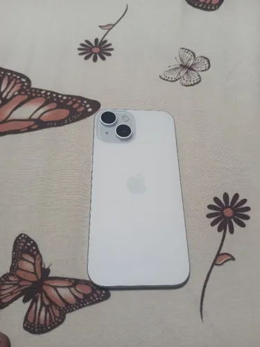 iPhone 15 256g