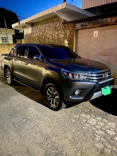 Toyota Hilux CD SRX 4X4 2.8 TDI 16V Diesel Aut. 2018