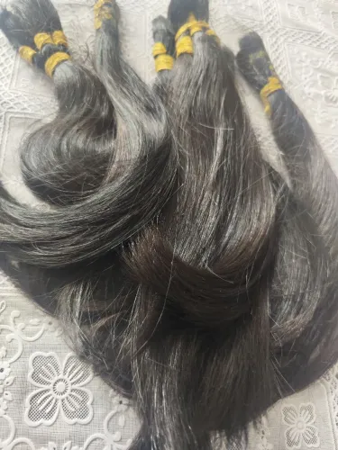 Cabelo humano brasileiro liso natural pontas cheias 40 cm 110grmas 230 reais