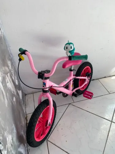 Bicicleta Infantil BTWIN Aro 14 Rosa Muito Conservada