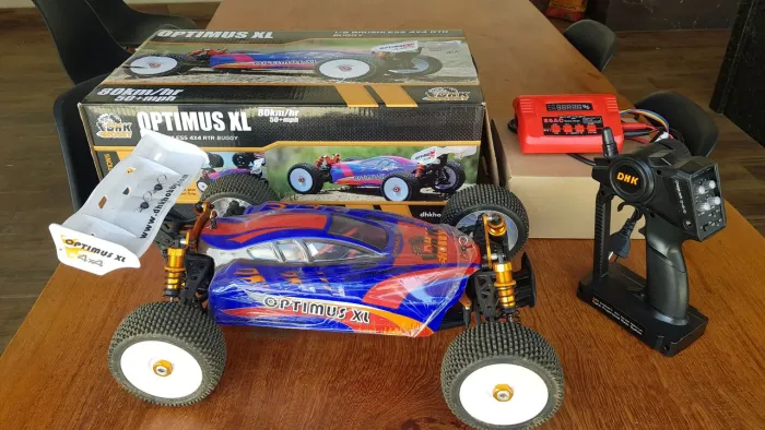 Carro automodelo Buggy Optimus XL