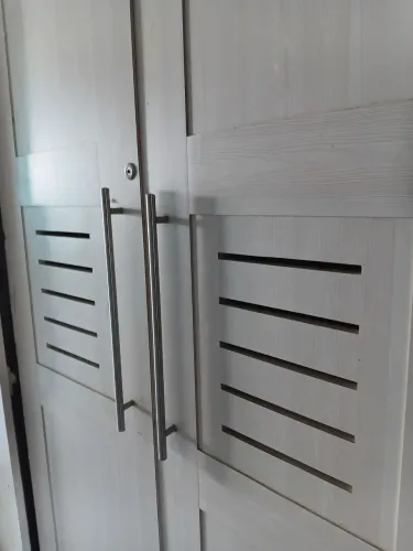 VENDO PORTAS PRA ARMARIO PROJETADO EM MADEIRA