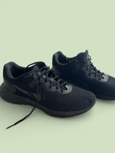Tênis Nike all black corrida