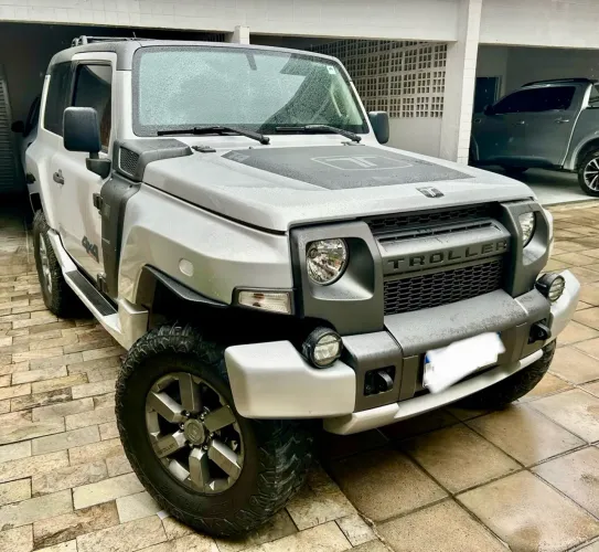 Troller T-4 4X4 3.2 20V TDI Cap. Rígida Diesel 2015