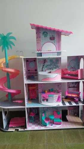 Casa de boneca da low