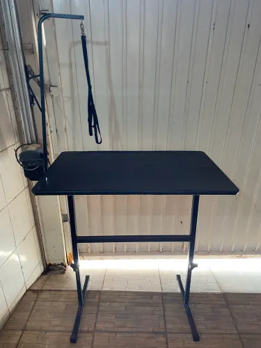 Mesa de tosa regulável 