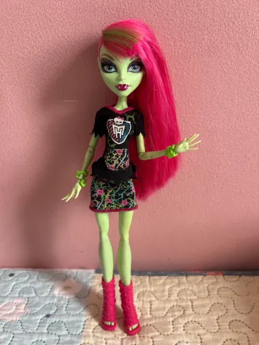 venus lider de torcida - monster high
