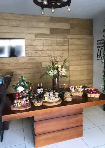 Mesa em madeira 