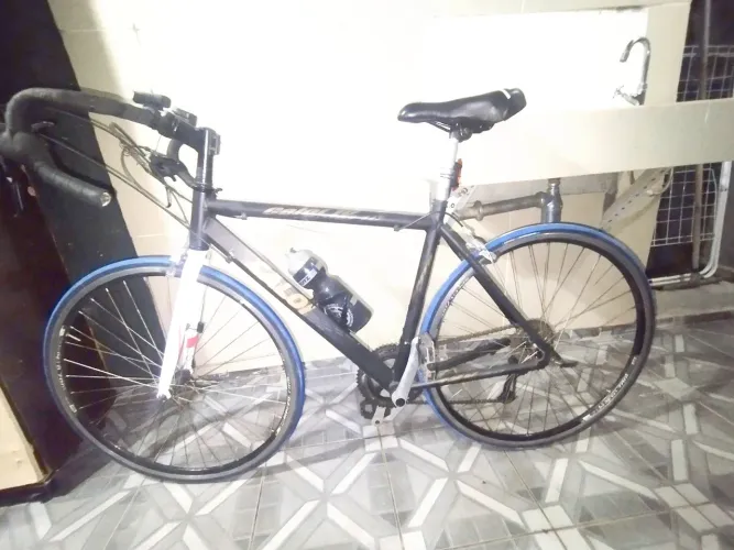 Bicicleta speed Caloi 700
