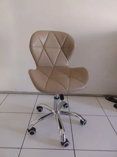 Cadeira de Studio