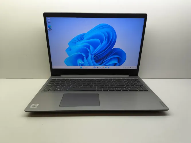 Notebook Lenovo Core i5 10th 8GB 256GB SSD NVMe Tela 15.6