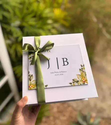 Convites Luxo