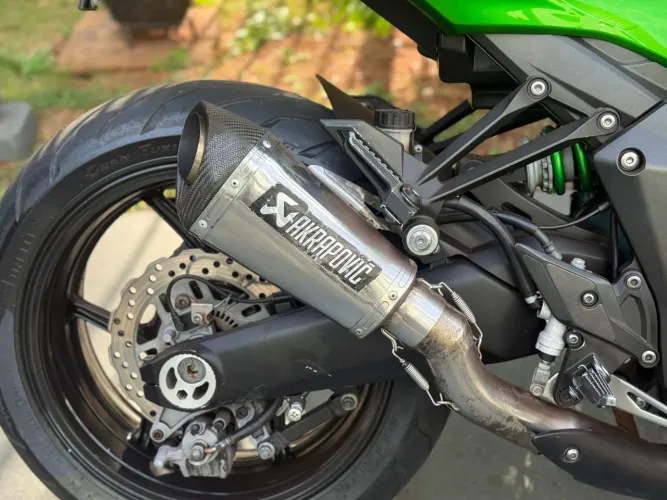 Escapamento Full Z1000 réplica Akrapovic