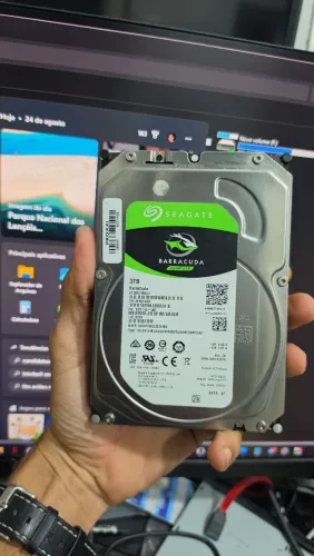 HD  PC 3TB seagate 9 dias de uso 