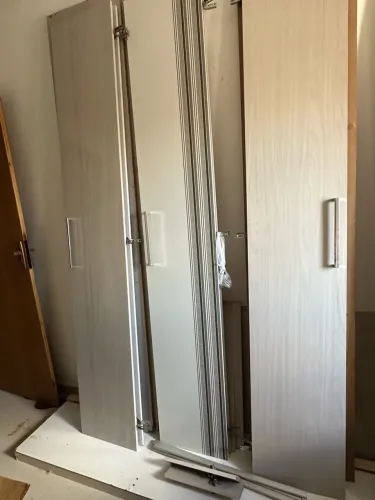 Guarda-roupa Kappesberg casal para doação