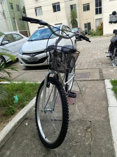 Bicicleta Aro 24 juvenil Mono Saidx Sem Marcha Com Cesta