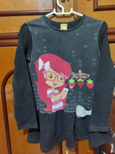 Vestido Infantil moranguinho - tamanho 12