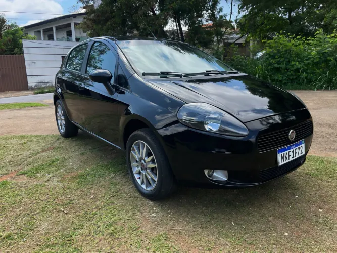 Fiat Punto ELX 1.4 Fire Flex 8V 5P 2008