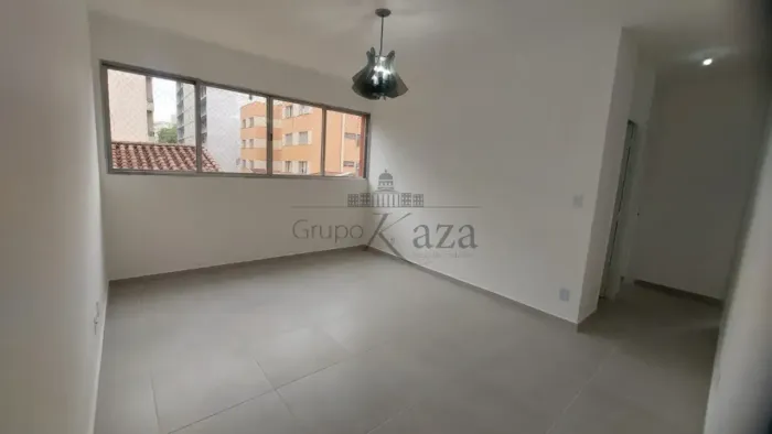Oportunidade - Apartamento - Vila Betânia - Tívoli - 2 Dormitórios - 65m².