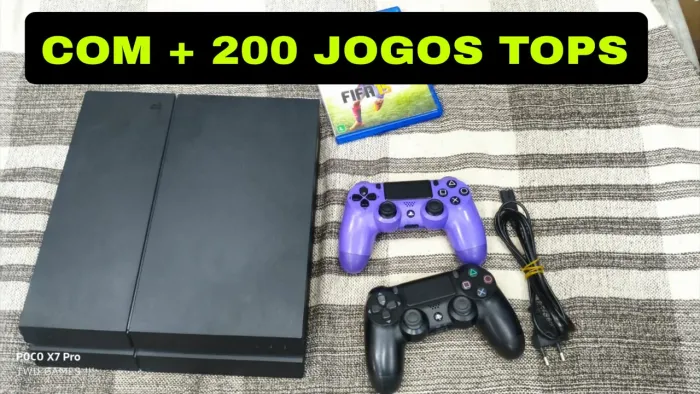 PLAYSTATION 4
