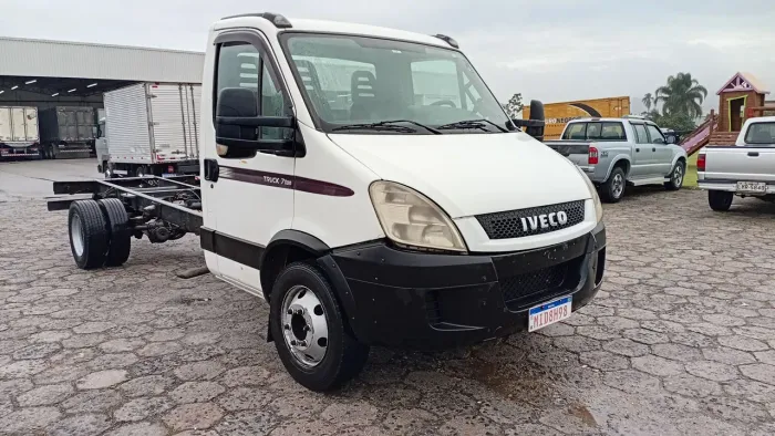 IVECO DAILY 70C16 CHASSI