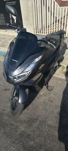 Vendo PCX 2024 garantia de fabrica 4k rodados