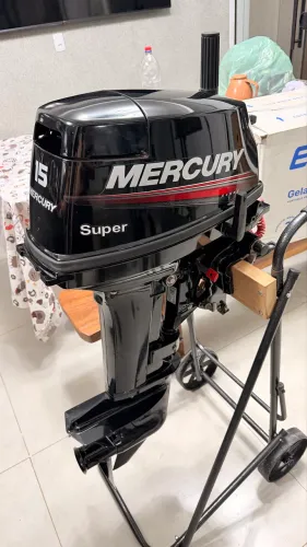 MOTOR DE POPA MERCURY 15HP SUPER 2025