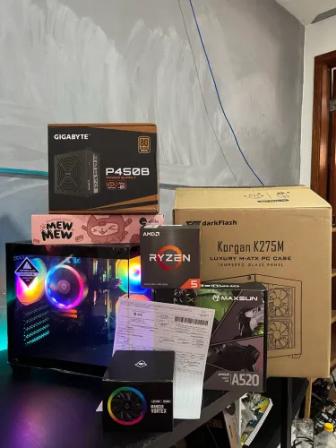 PC Gamer Ryzen 5 5600G / 16GB DDR4 / A520M MAXSUN (NOVO NA GARANTIA) + BRINDE