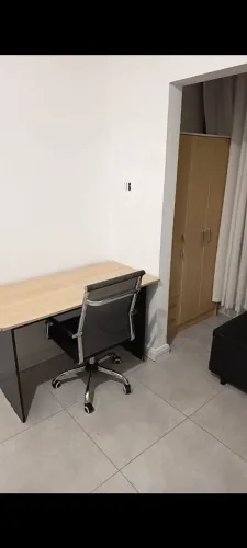 Kitnet mobiliada próximo UFSC/UDESC