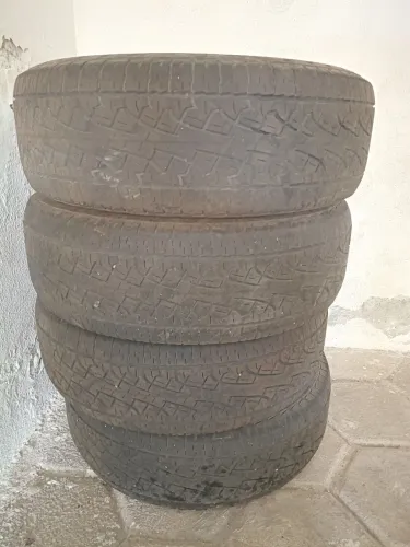 Pneu Pirelli Scorpion 235 65 17