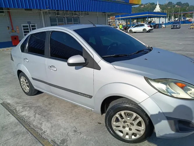 Ford Fiesta Sed. 1.6 8V Flex 4P 2013