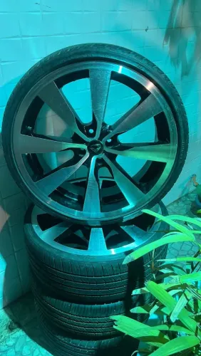 Rodas aro 20 em perfeito estado