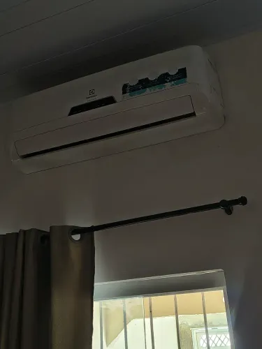 Vendo um ar condicionado Eletrolux