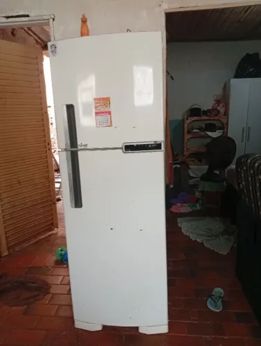 Vendo geladeira 