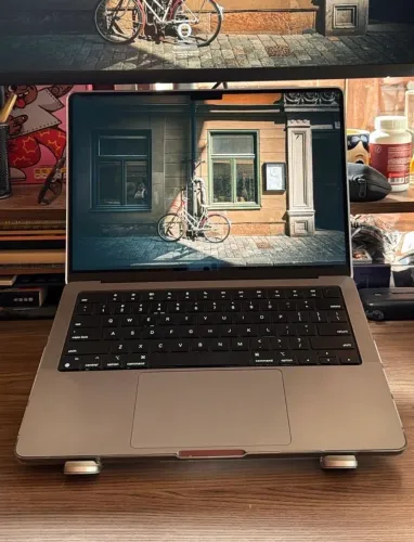 MacBook Pro M2 Pro 16GB 1TB Completo