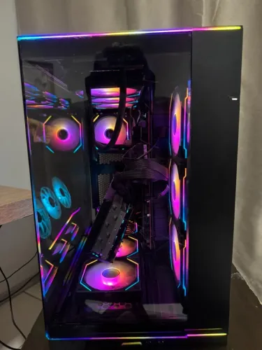 PC GAMER HIGH END