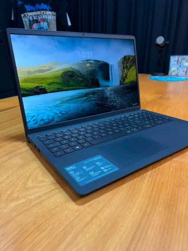 Notebook Dell Inspiron 15 3520